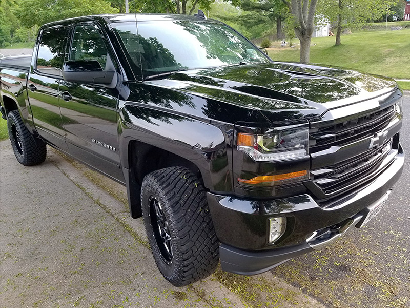 2017 Chevy Silverado With 2 5 Inch Leveling Kit Ultra Hunter 203 Bm 18x9  12 Offset 18 By 9 Inch Wide Wheel Atturo Trail Blade Xt 33 12 5r18 Tire 