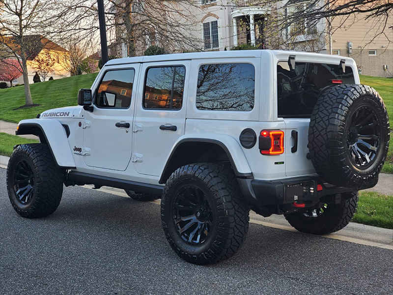 2020 Jeep Wrangler - 20x10 Fuel Offroad Wheels  Nitto Tires