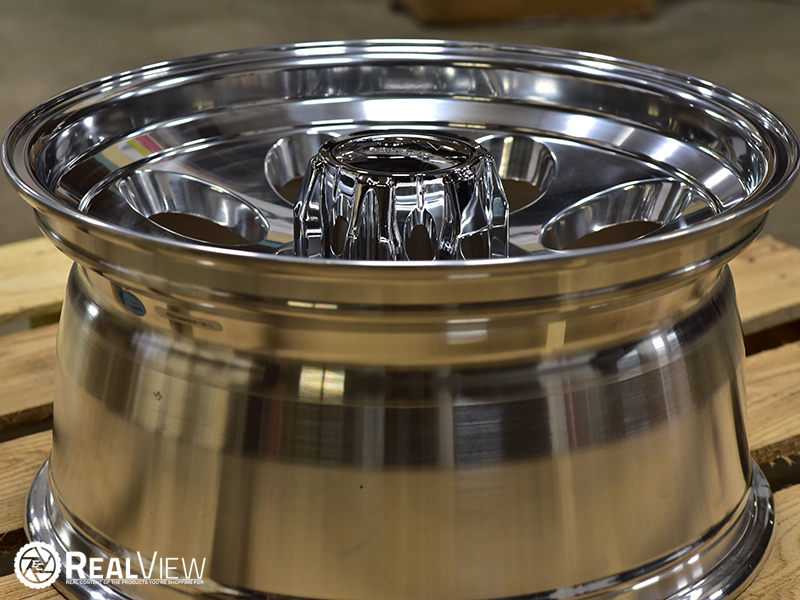 RealView of Ion Alloy 171 Polished - 18x9 +0 - 171-8983P